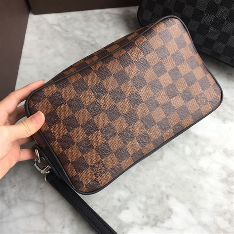 louis vuitton clutch men